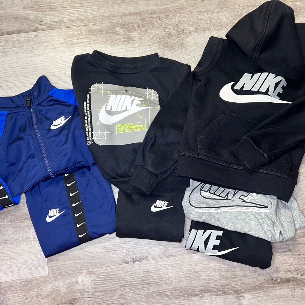 Nike Kids Apparel Set in Black, Blue, and Gray